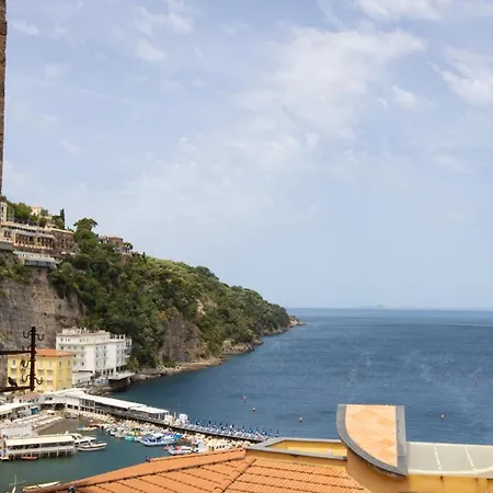 Romantic Seaview Flat With Balcony Apartment *